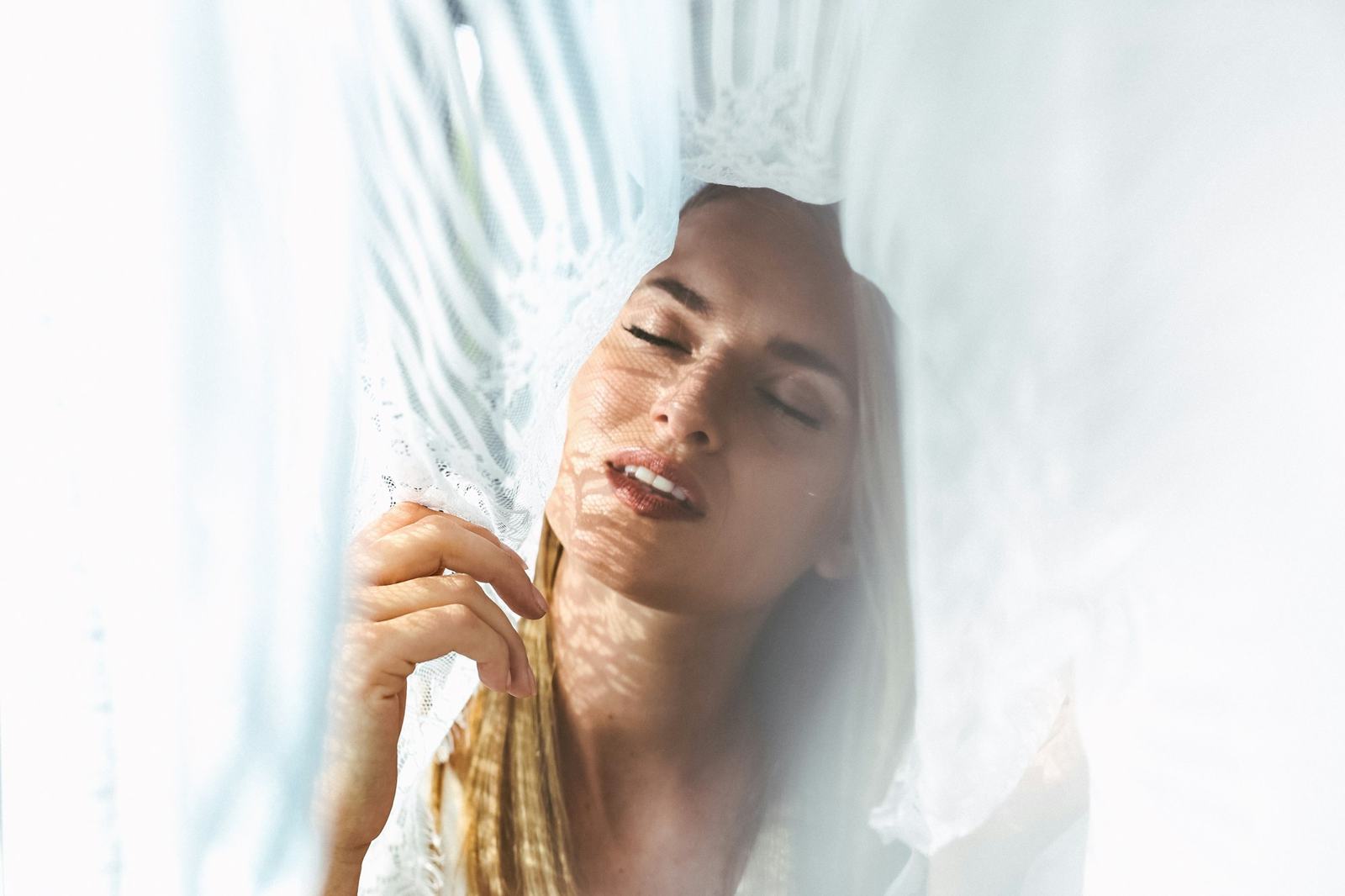 A quiet, clean spa room